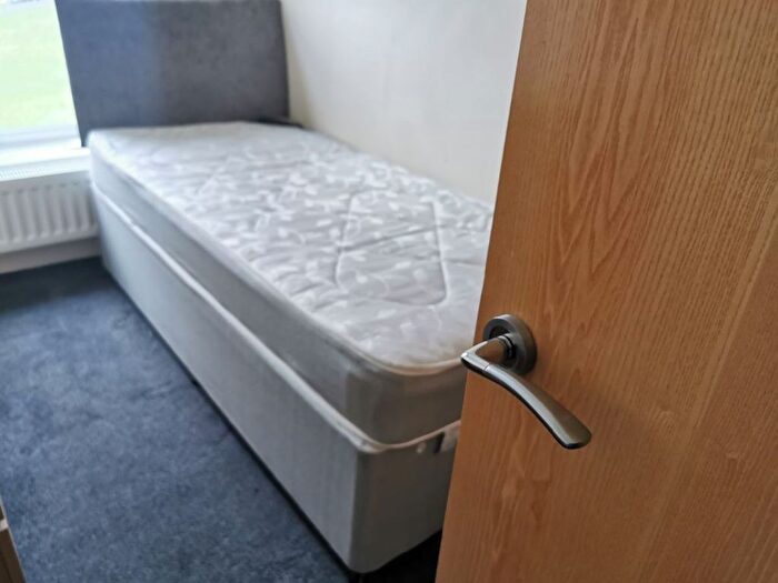 4 Bedroom Maisonette To Rent In Belle Grove Terrace, Spital Tongues, NE2