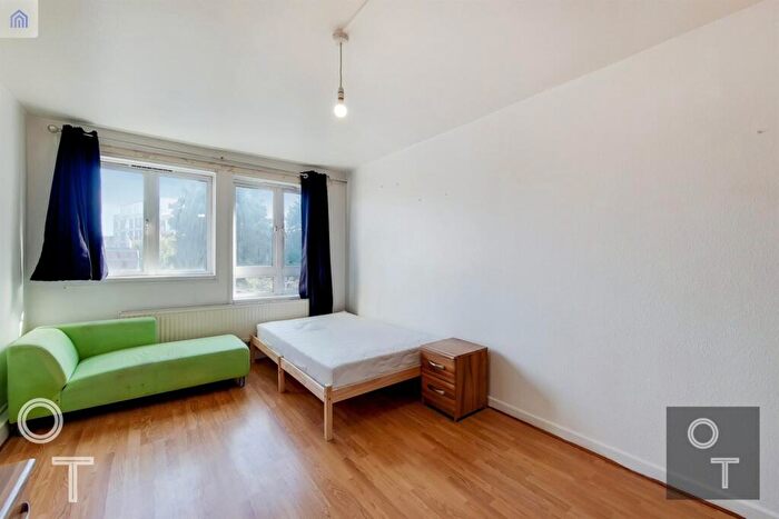 3 Bedroom Maisonette To Rent In Chelwood, Grafton Road, NW5