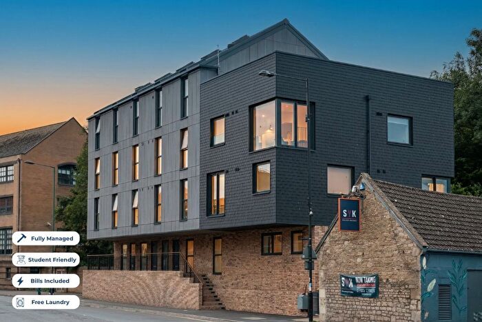 Studio To Rent In Lower Bristol Road, Bristol, BA2