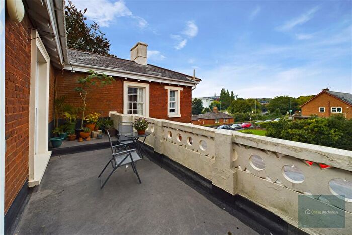 2 Bedroom Flat For Sale In Fairpark Road, Exeter, EX2