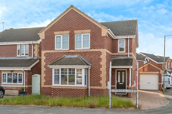 3 Bedroom Detached House For Sale In Cathedral Court, Dunsville, Doncaster, DN7