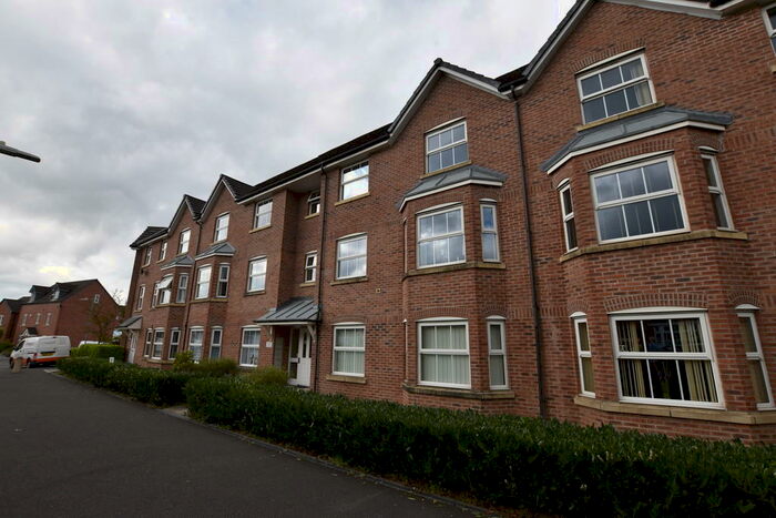 2 Bedroom Apartment To Rent In Sunningdale Court, Little Lever, Bolton, BL3
