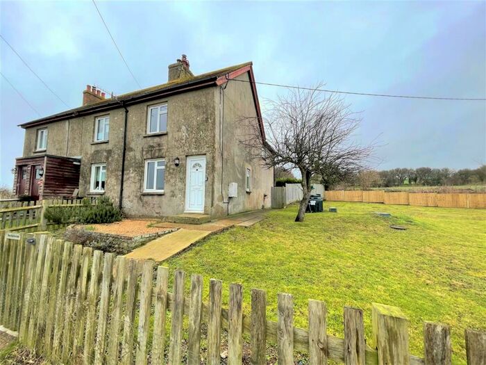 3 Bedroom Terraced House To Rent In Tarring Neville, Newhaven, BN9