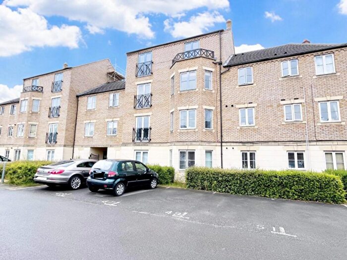 2 Bedroom Apartment For Sale In Baines Way, Grange Park, Northampton, NN4