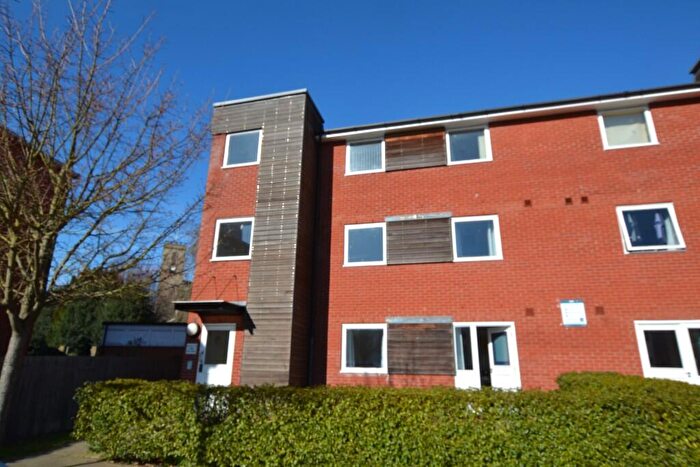 2 Bedroom Apartment To Rent In Fore Hamlet, Ipswich, Suffolk, IP3