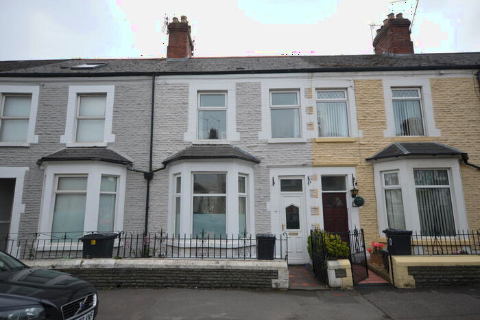 3 Bedroom Terraced House To Rent In Glenroy Street, Roath, CF24