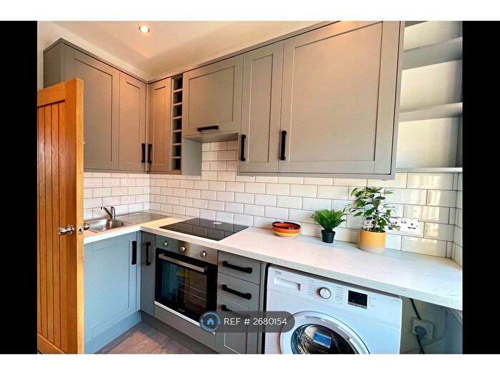 3 Bedroom Maisonette To Rent In Capworth Street, London, E10