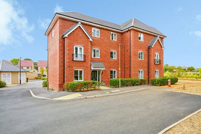 2 Bedroom Maisonette For Sale In Tom Gaughan Way, Didcot, OX11