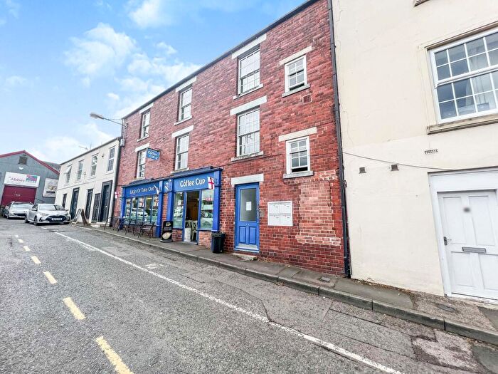 2 Bedroom Apartment To Rent In Priestpopple, Hexham, Northumberland, NE46