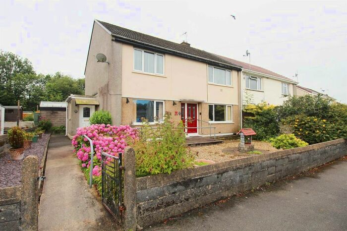 2 Bedroom Flat To Rent In Heol Celyn, Church Village, Pontypridd, CF38