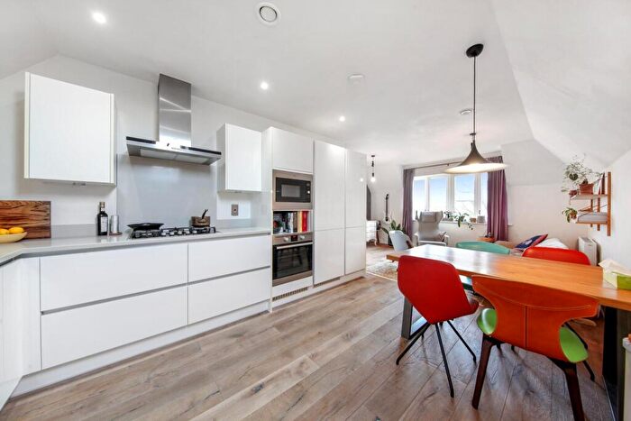 2 Bedroom Flat For Sale In Guardhouse Way, Millbrook Park, NW7