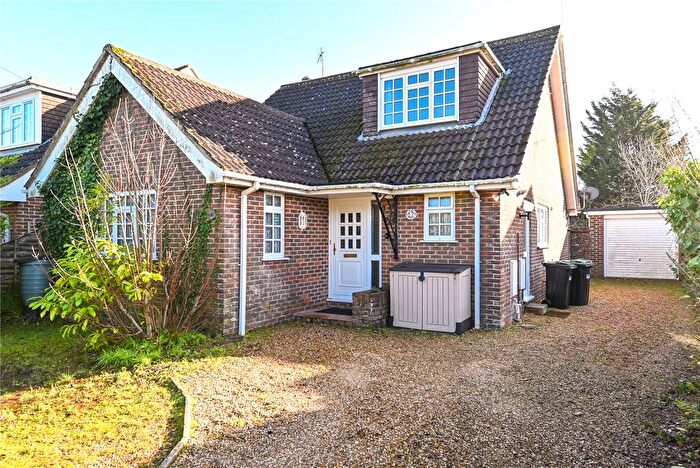 3 Bedroom Bungalow For Sale In Waverley Road, New Milton, Hampshire, BH25