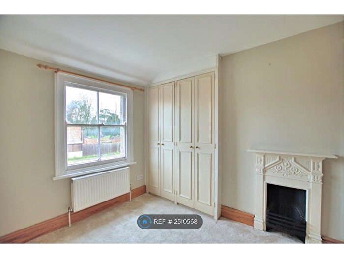 2 Bedroom Terraced House To Rent In North Cottages, Cambridge, CB2