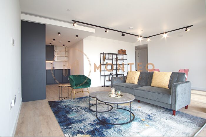 2 Bedroom Flat To Rent In Bollinder Place, London, EC1V