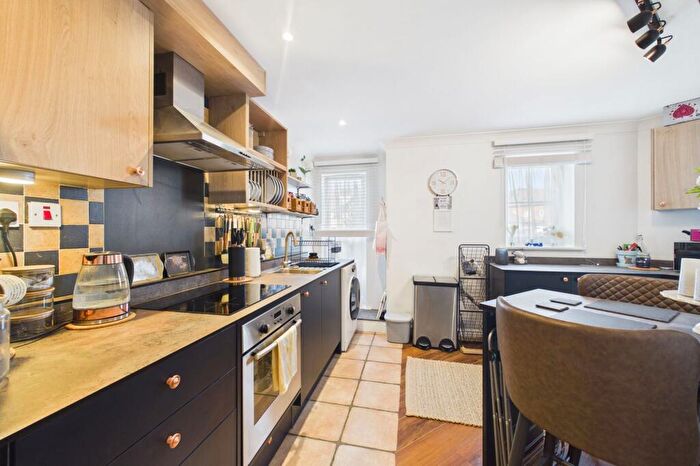 2 Bedroom Apartment For Sale In Cypress Covert, Thetford, IP24