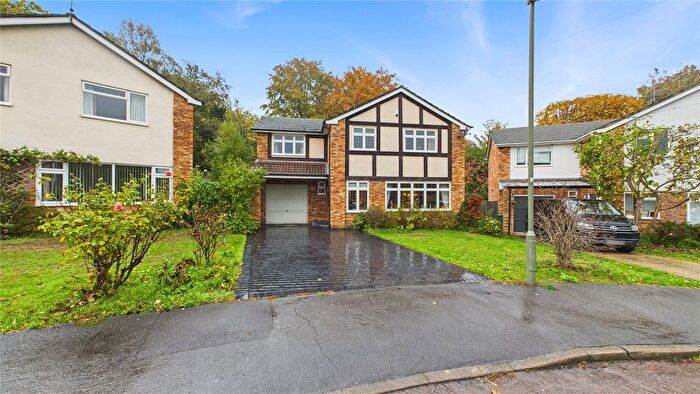 4 Bedroom Detached House For Sale In Windlesham, Surrey, GU20