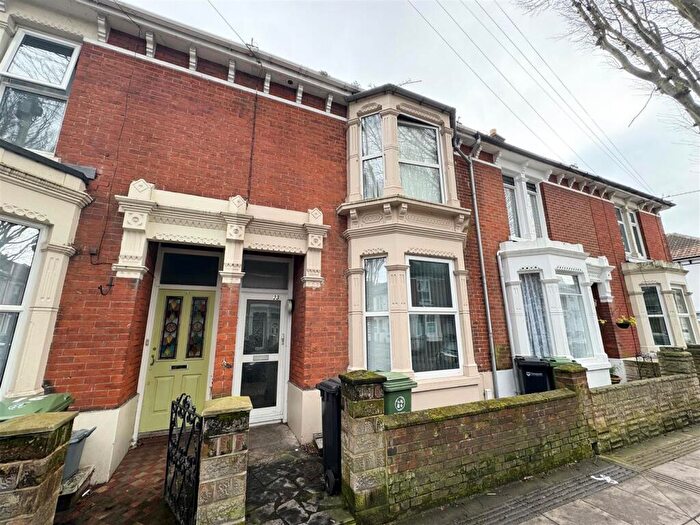 4 Bedroom House To Rent In Frensham Road, Southsea, PO4