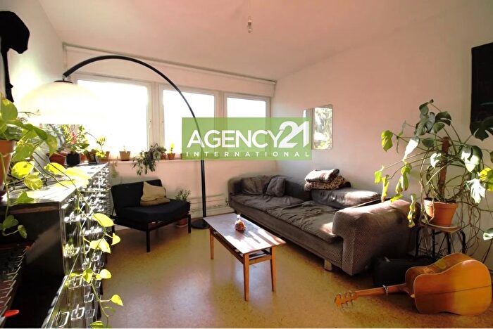 1 Bedroom Flat For Sale In Livermere Road, Hackeney, E8