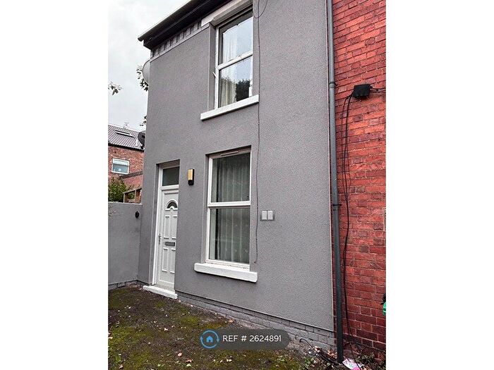 2 Bedroom End Of Terrace House To Rent In Chelmsford Terrace, Nottingham, NG7