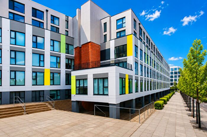 1 Bedroom Apartment To Rent In - Buckingham Court, Milton Keynes, MK9