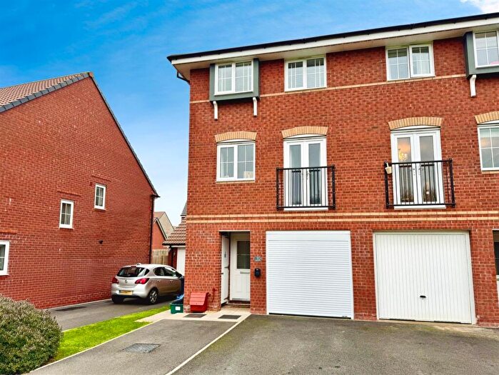 3 Bedroom Semi Detached House For Sale In Deepwell Rise, Sedbury, Chepstow, NP16