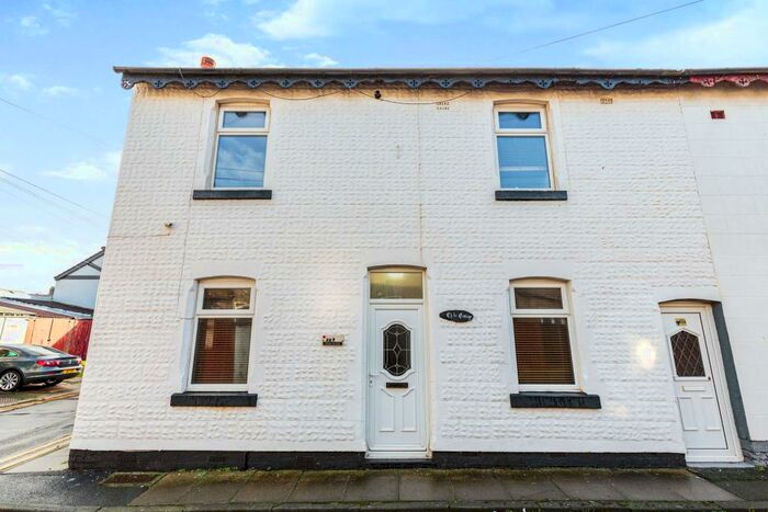 2 Bedroom End Of Terrace House To Rent In Clyde Street, Blackpool, Lancashire, FY1