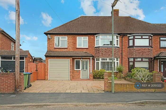 4 Bedroom Semi-Detached House To Rent In Havers Avenue, Hersham, Walton-On-Thames, KT12