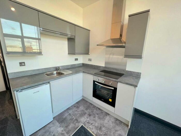 Studio To Rent In West Road, Harlow, CM20