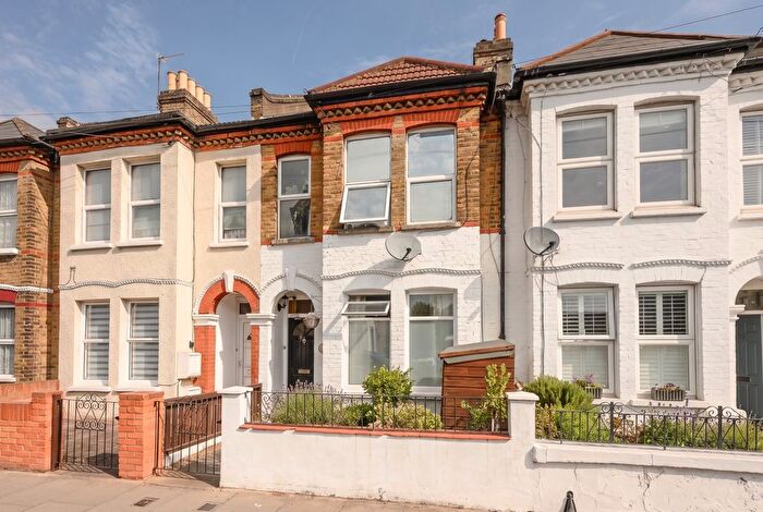 2 Bedroom Flat For Sale In Quicks Road, Wimbledon, London, SW19