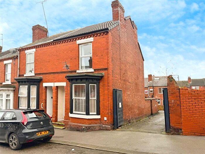 3 Bedroom End Of Terrace House For Sale In Clarence Avenue, Balby, Doncaster, South Yorkshire, DN4
