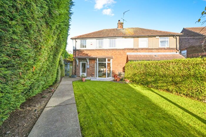 3 Bedroom Detached House To Rent In Elm Tree Avenue, Mansfield Woodhouse, NG19