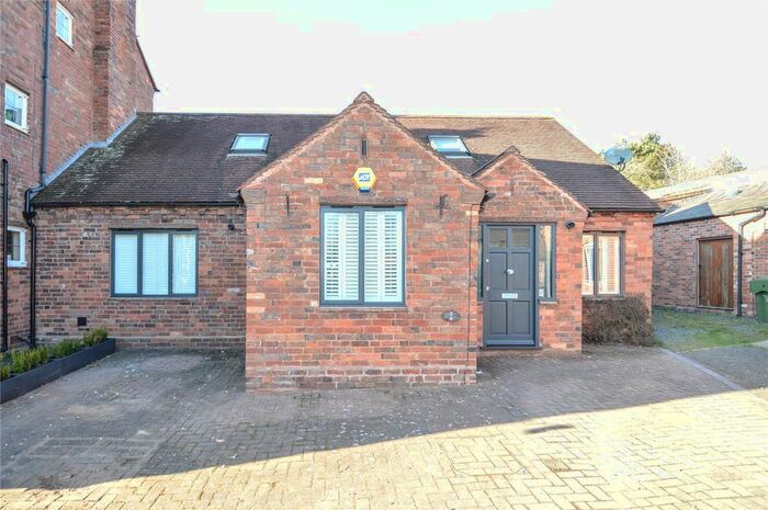 3 Bedroom Semi-Detached House To Rent In Gorse Green Lane, Belbroughton, Stourbridge, Worcestershire, DY9