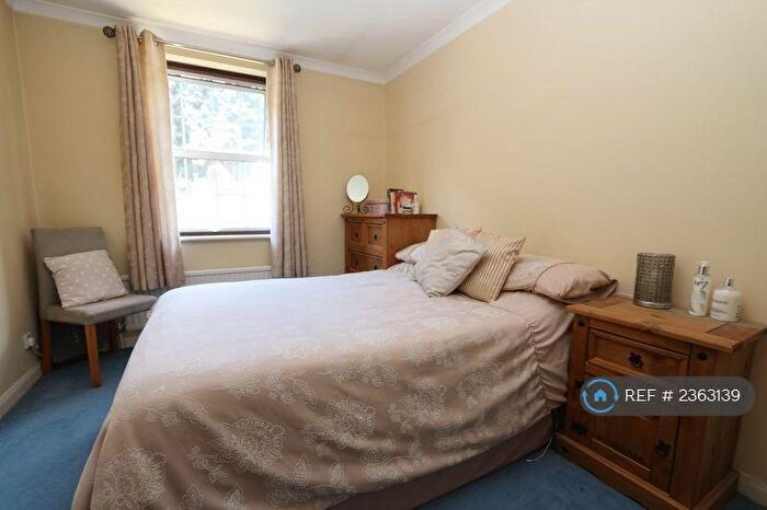 4 Bedroom Semi-Detached House To Rent In Lammas Way, Loudwater, High Wycombe, HP10