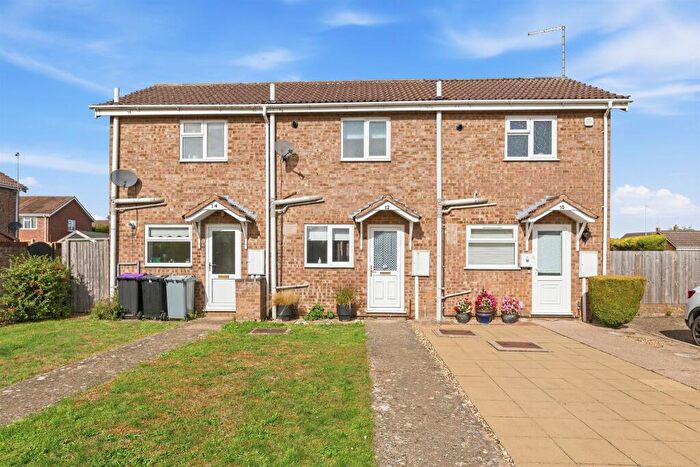 1 Bedroom Detached House For Sale In Ash Place, Stamford, PE9