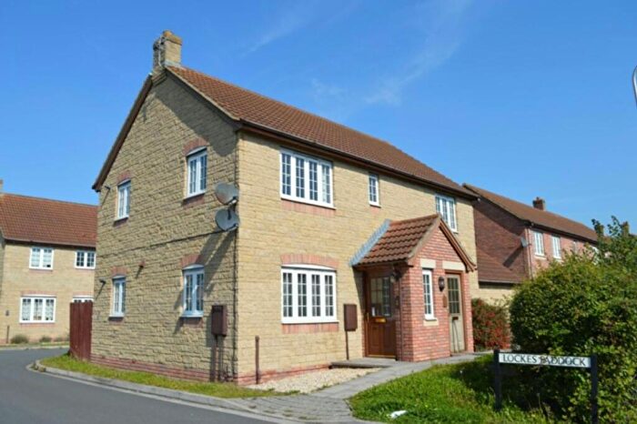 2 Bedroom Flat To Rent In Lockes Paddock, Rental, St. Georges, Weston-Super-Mare, North Somerset, BS22