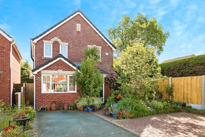 3 Bedroom Detached House For Sale In Grosvenor Road, Oswestry, Shropshire, SY11