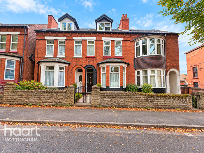 3 Bedroom Terraced House For Sale In Albert Grove, Lenton, NG7
