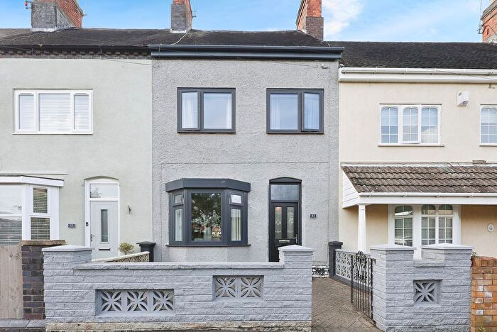 3 Bedroom Terraced House For Sale In Grove Road, Atherstone, CV9