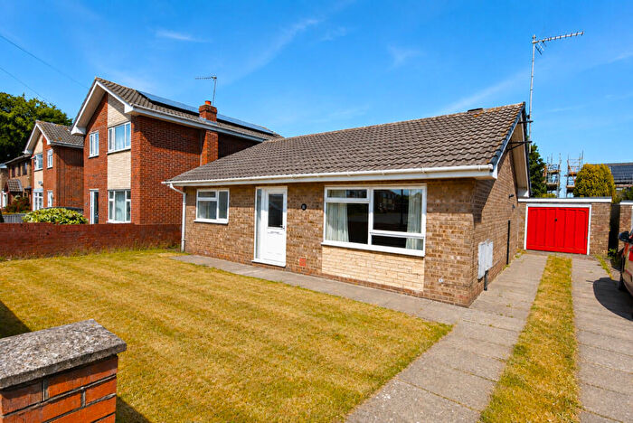 2 Bedroom Detached Bungalow For Sale In Holly Dene, Armthorpe, Doncaster, DN3