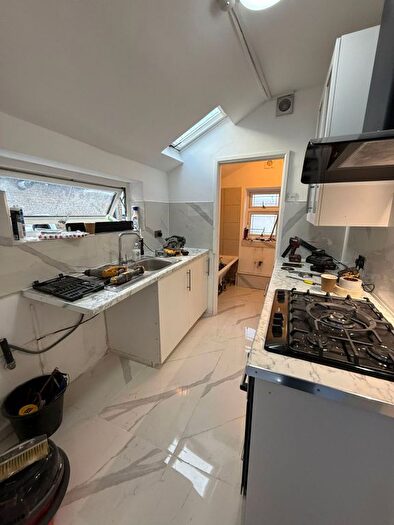 2 Bedroom Flat To Rent In Ilford, IG1