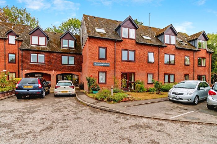 1 Bedroom Flat For Sale In Middlebridge Street, Romsey, SO51