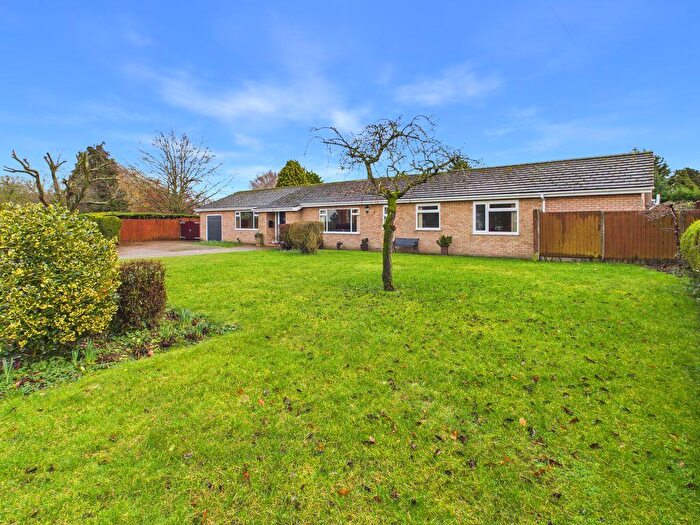 4 Bedroom Bungalow For Sale In Dromana, Chapel Lane, Hemingby, Horncastle, LN9