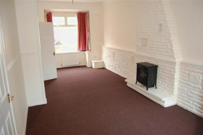 3 Bedroom Terraced House To Rent In Carlisle Avenue, The Boulevard, Hull, HU3