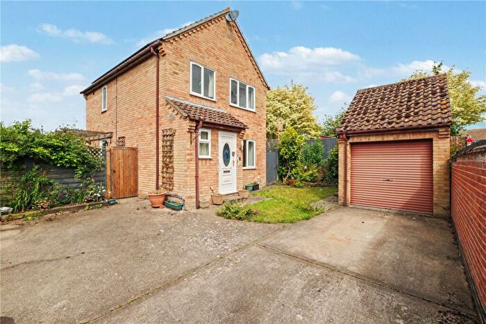 3 Bedroom Detached House For Sale In The Meadows, Thurton, Norwich, Norfolk, NR14
