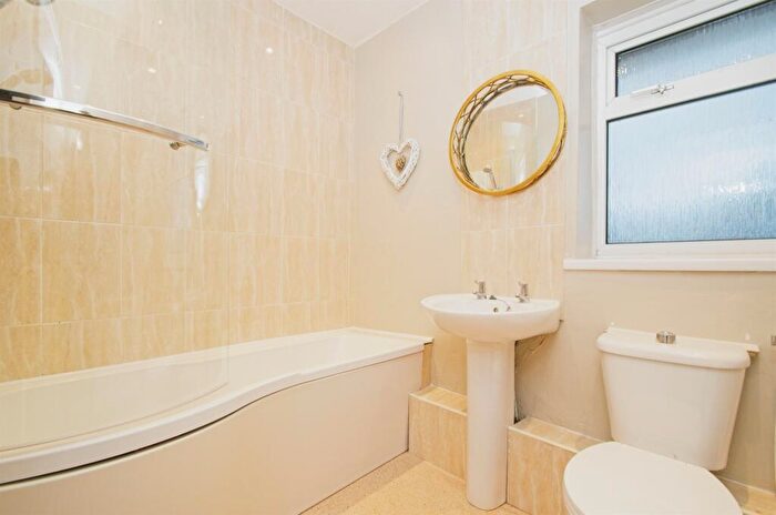 3 Bedroom Terraced House For Sale In Caerphilly Road, Birchgrove, Cardiff, CF14
