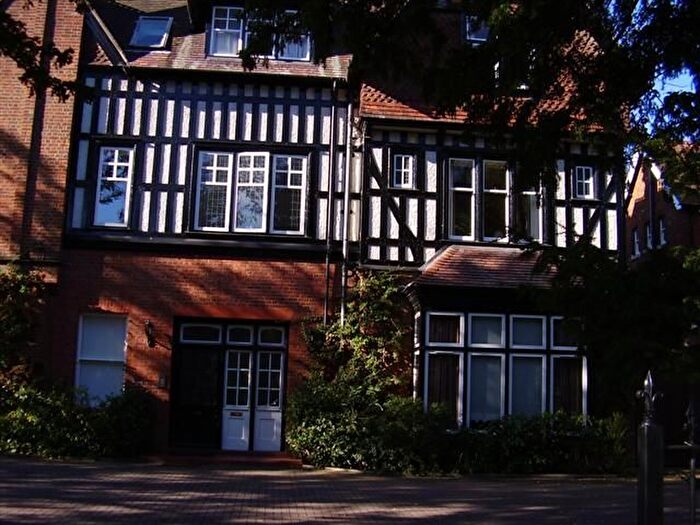 1 Bedroom Flat To Rent In Banbury Road, Oxford, OX2