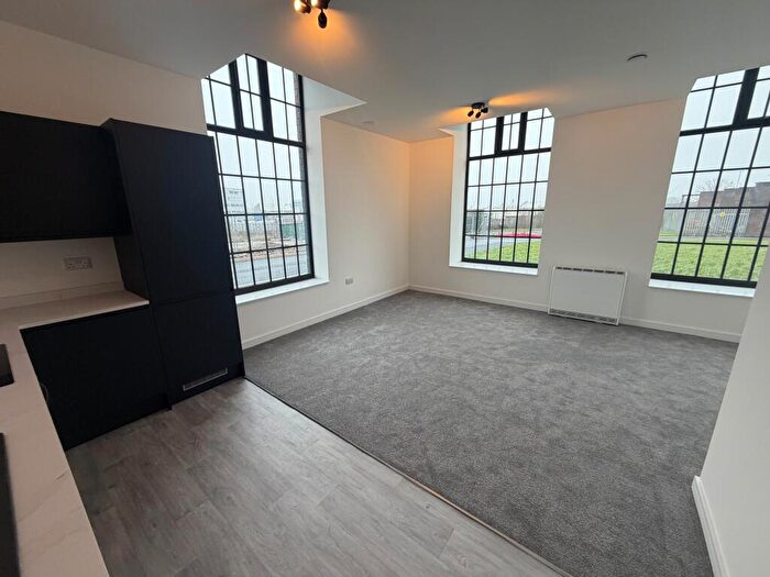 2 Bedroom Flat To Rent In Flat, Osmaston Road, Derby, DE23