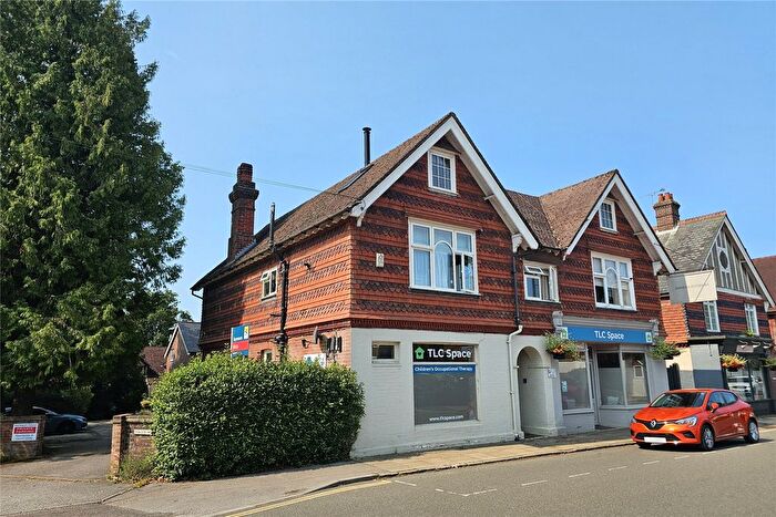 2 Bedroom Flat For Sale In Grayshott, Hindhead, Hampshire, GU26