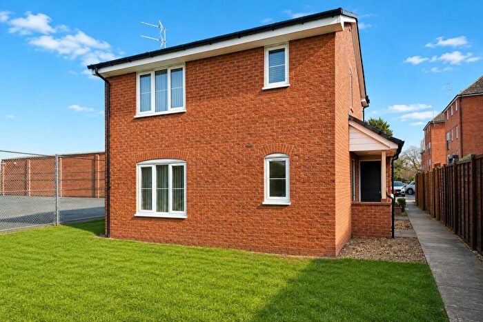 1 Bedroom Flat To Rent In Holly Tree House, Fazeley, Tamworth, B78