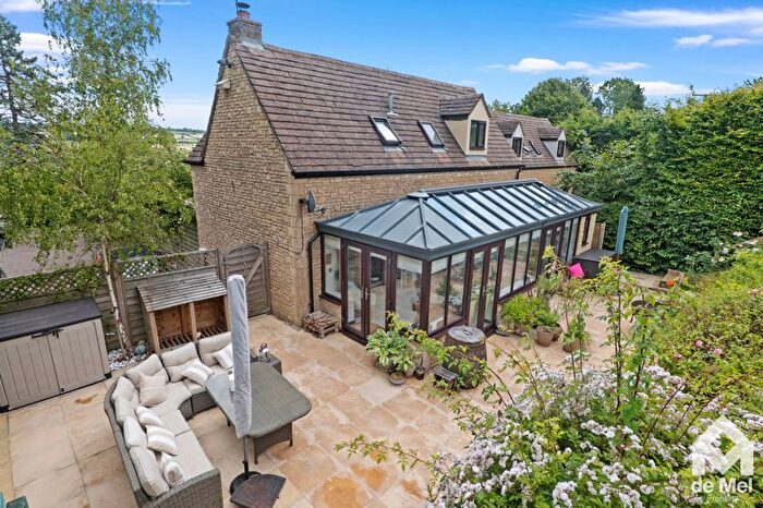 2 Bedroom Detached House For Sale In Cockbury Court, Cleeve Hill, Winchcombe, GL54